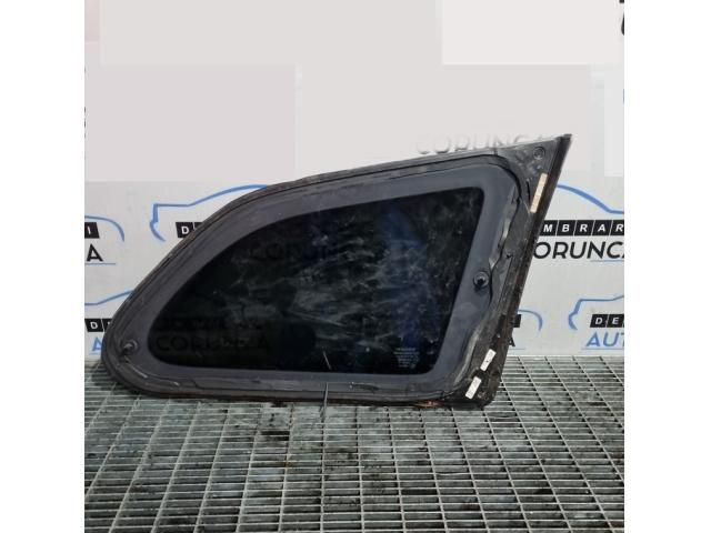 bontott VOLVO XC60 Bal C Oszlop Oldalablak Üveg