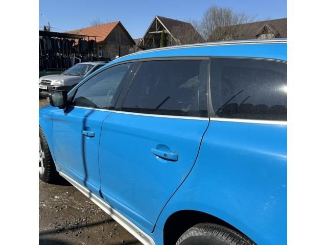 bontott VOLVO XC60 Bal hátsó Ajtó (Üres lemez)