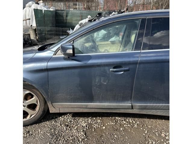 bontott VOLVO XC60 Bal hátsó Ajtó (Üres lemez)