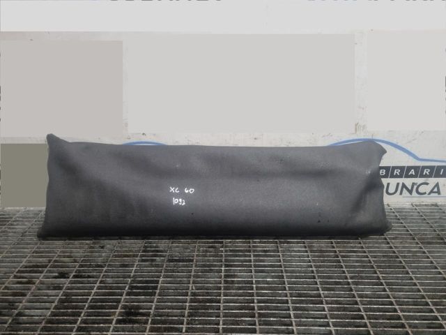 bontott VOLVO XC60 Csomagtér Roló