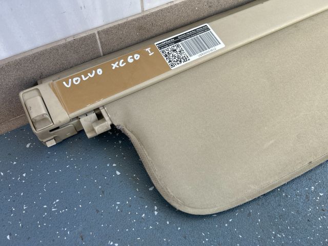 bontott VOLVO XC60 Csomagtér Roló