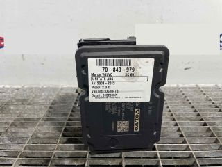 bontott VOLVO XC60 ABS Kocka