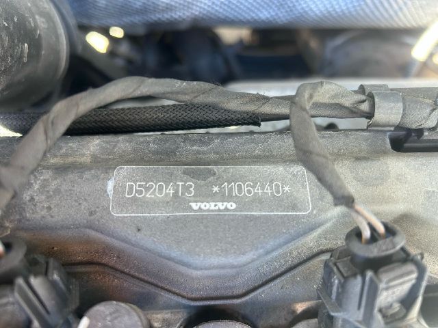bontott VOLVO XC60 Motor (Fűzött blokk hengerfejjel)