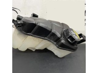 bontott VOLVO XC60 Kiegyenlítő Tartály