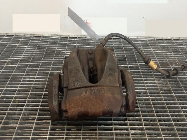 bontott VOLVO XC60 Bal első Féknyereg Munkahengerrel