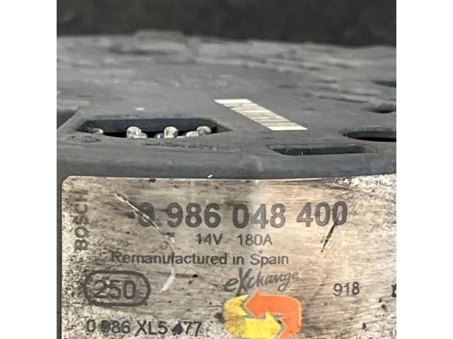 bontott VOLVO XC60 Generátor