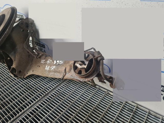 bontott VOLVO XC60 Jobb hátsó Csonkállvány