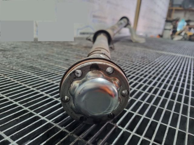 bontott VOLVO XC60 Kardántengely