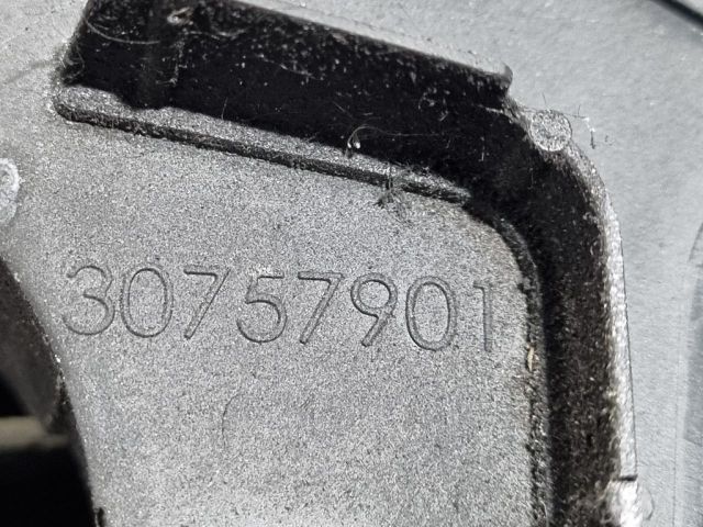 bontott VOLVO XC60 Komplett Vezérlés Burkolat