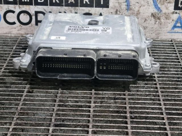 bontott VOLVO XC60 Motorvezérlő