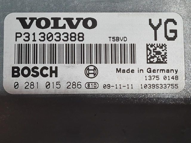 bontott VOLVO XC60 Motorvezérlő