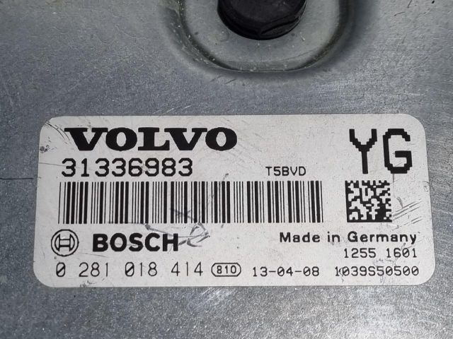 bontott VOLVO XC60 Motorvezérlő