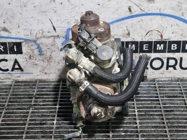 bontott VOLVO XC60 Nagynyomású Szivattyú