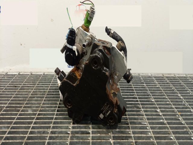 bontott VOLVO XC60 Nagynyomású Szivattyú