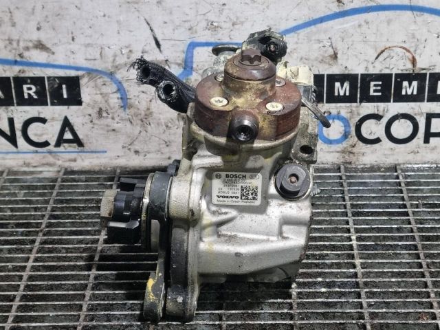 bontott VOLVO XC60 Nagynyomású Szivattyú