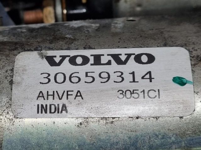 bontott VOLVO XC60 Önindító