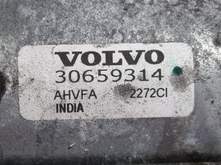 bontott VOLVO XC60 Önindító