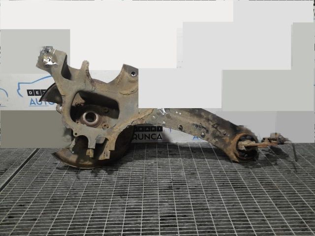 bontott VOLVO XC60 Jobb hátsó Csonkállvány