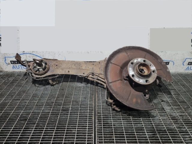 bontott VOLVO XC60 Jobb hátsó Csonkállvány