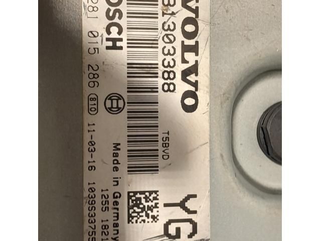 bontott VOLVO XC60 Motorvezérlő