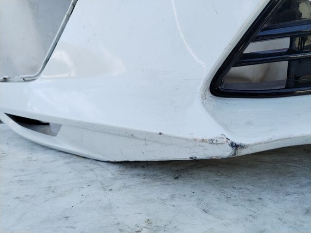 bontott VOLVO XC60 Első Lökhárító (Üresen)