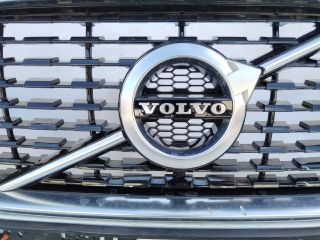 bontott VOLVO XC60 Első Lökhárító (Üresen)