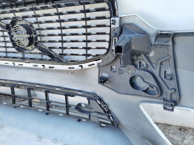 bontott VOLVO XC60 Első Lökhárító (Üresen)