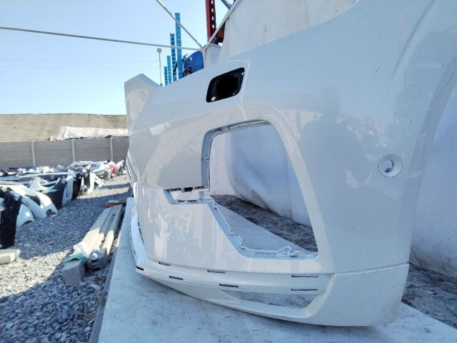 bontott VOLVO XC60 Első Lökhárító (Üresen)