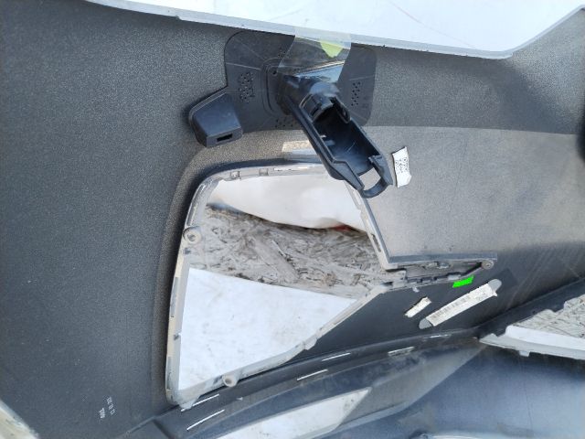 bontott VOLVO XC60 Első Lökhárító (Üresen)