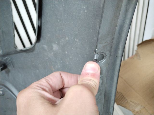 bontott VOLVO XC60 Első Lökhárító (Üresen)