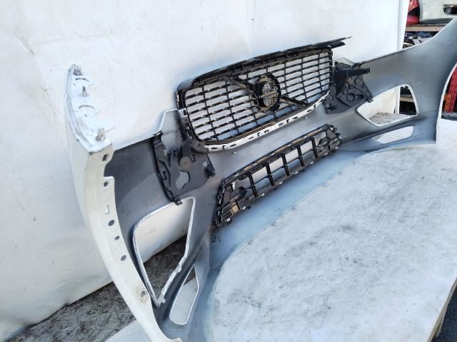 bontott VOLVO XC60 Első Lökhárító (Üresen)