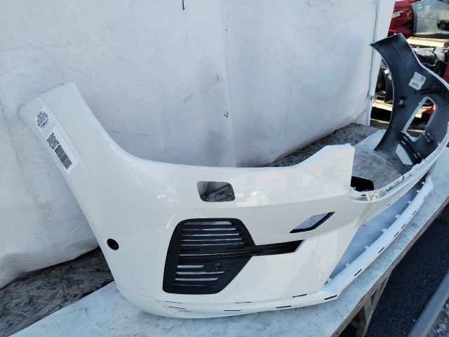 bontott VOLVO XC60 Első Lökhárító (Üresen)