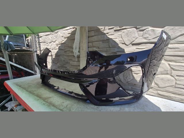 bontott VOLVO XC60 Első Lökhárító (Üresen)