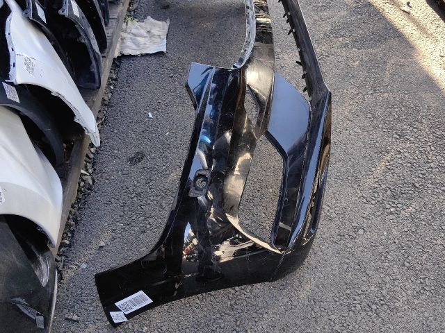 bontott VOLVO XC60 Első Lökhárító (Üresen)