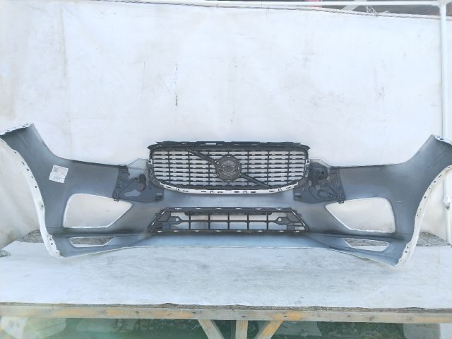 bontott VOLVO XC60 Első Lökhárító (Üresen)