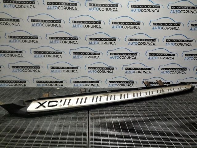 bontott VOLVO XC60 Fellépő Pár