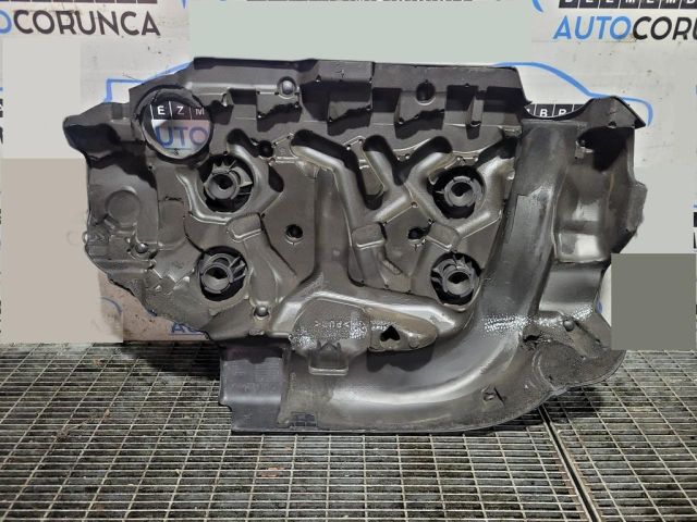 bontott VOLVO XC60 Felső Hűtőburkolat