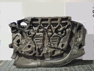 bontott VOLVO XC60 Felső Hűtőburkolat