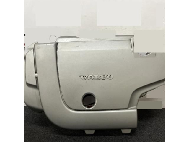 bontott VOLVO XC60 Felső Hűtőburkolat