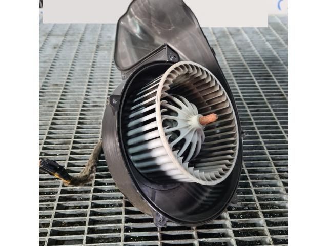 bontott VOLVO XC60 Fűtőmotor (Klímás)