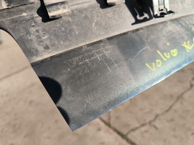 bontott VOLVO XC60 Hátsó Lökhárító Alsó (Műanyag)