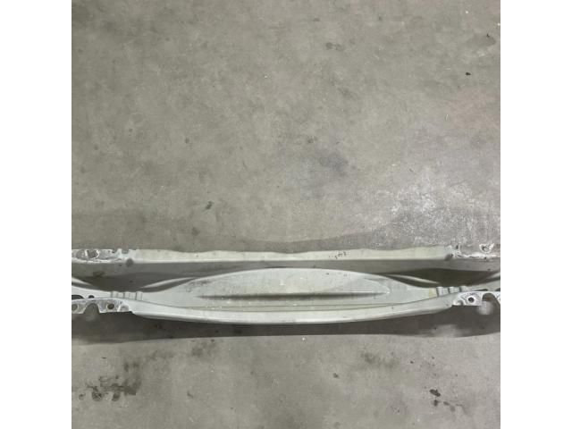 bontott VOLVO XC60 Hátsó Lökhárító Merevítő (Fém)