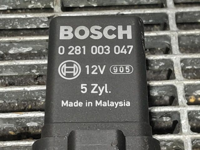 bontott VOLVO XC60 Izzító Relé