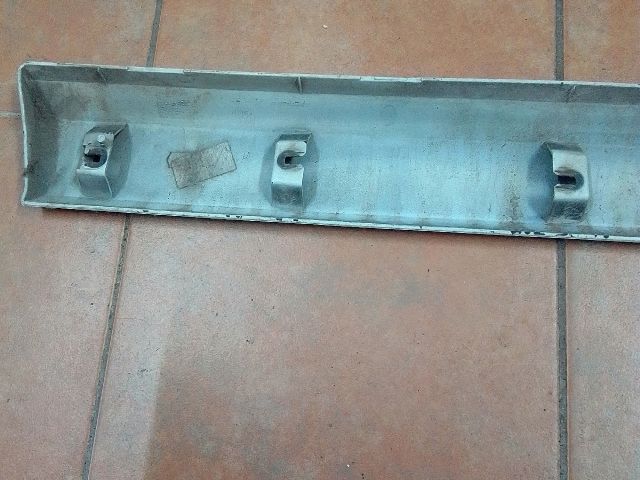 bontott VOLVO XC60 Jobb első Ajtó Díszléc