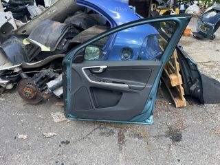 bontott VOLVO XC60 Jobb első Ajtó (Részeivel)