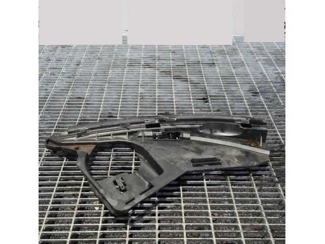 bontott VOLVO XC60 Jobb Fényszóró Tartó