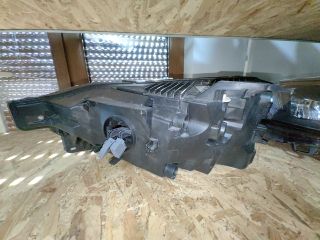 bontott VOLVO XC60 Jobb Ledes Fényszóró