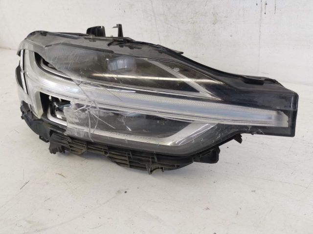 bontott VOLVO XC60 Jobb Ledes Fényszóró