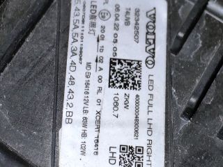 bontott VOLVO XC60 Jobb Ledes Fényszóró