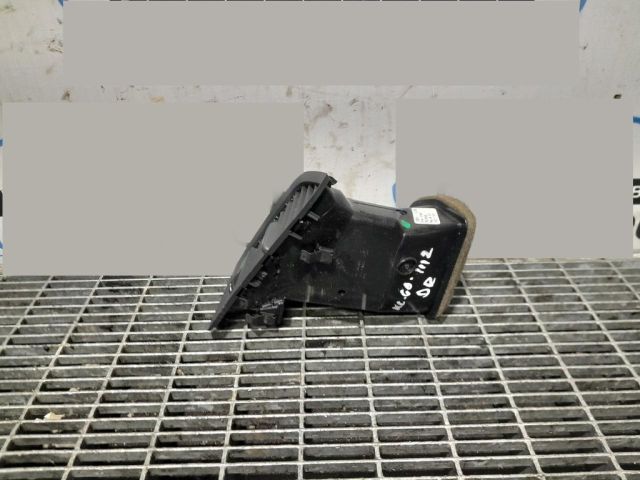 bontott VOLVO XC60 Jobb Szellőző